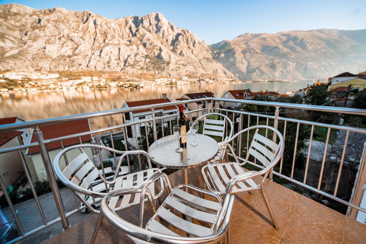 Apartments Markovic Kotor Ngoại thất bức ảnh